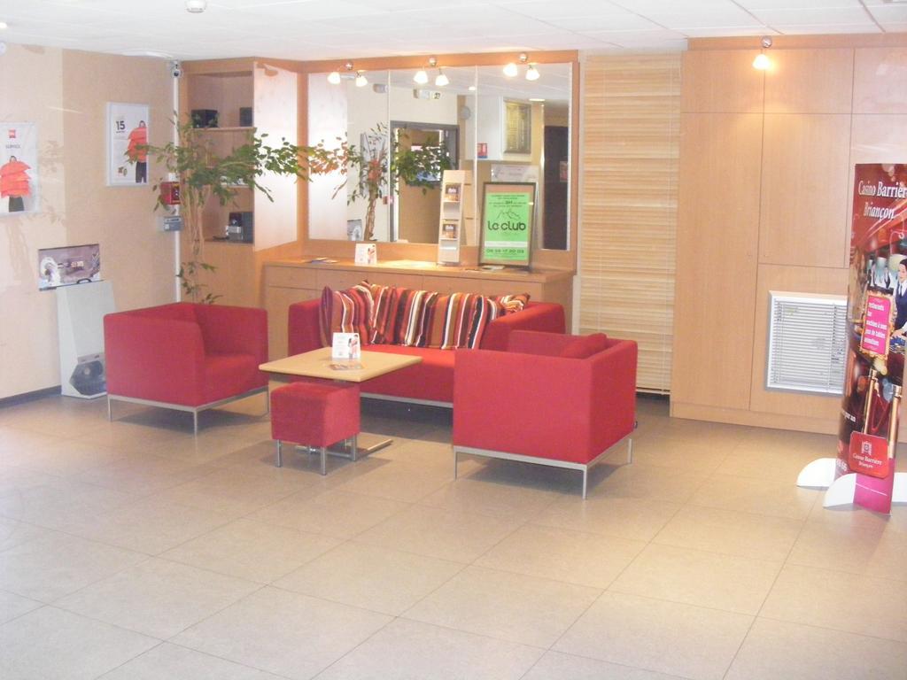 Suite Home Briancon Serre Chevalier Exterior photo