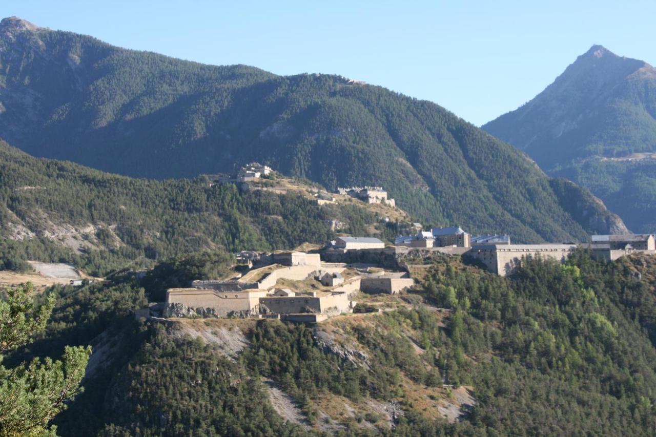 Suite Home Briancon Serre Chevalier Exterior photo